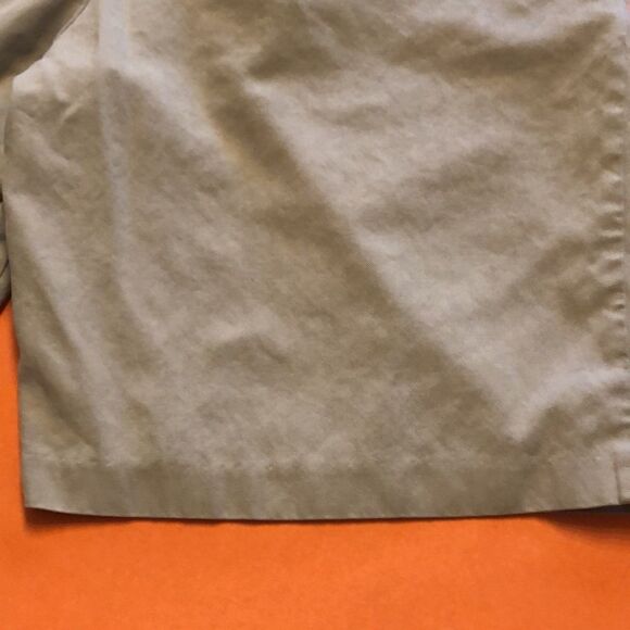Tommy Bahama men’s tan bermuda shorts size 33 - Picture 6 of 6